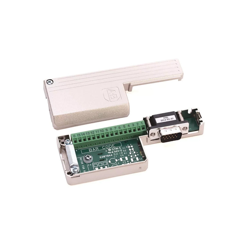 Low-profile 15-pin connector kit by Allen-Bradley for precise motor feedback in compact industrial settings.
