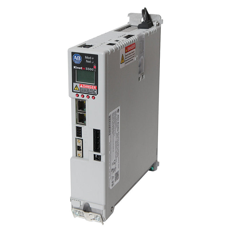 Siemens module 6ES7231-5QD32-0XB0 for industrial automation, high precision and compatibility with various inputs.