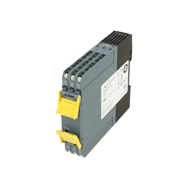 Siemens 3SK1111-1AB30 module, 24V DC, emergency stop, reliable safety, industrial automation applications.