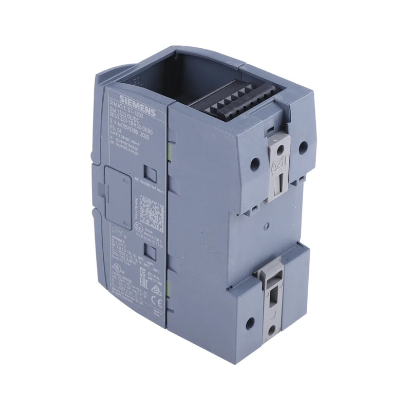 Siemens digital module 6ES7223-1BH32-0XB0 for S7-1200 PLCs enhancing automation capabilities.
