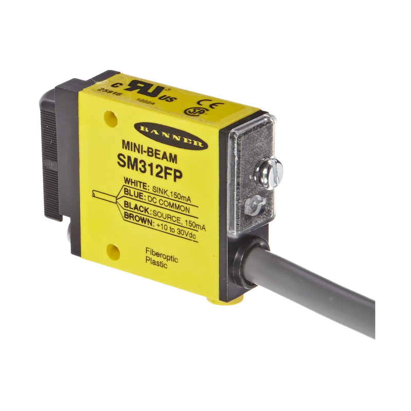 Banner SM312FP sensor delivers accurate short-range detection with easy alignment via visible red LED.